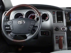 Used 2010  Toyota Sequoia 4d SUV 4WD Platinum at CarloanExpress&period;Com near Hampton&comma; VA