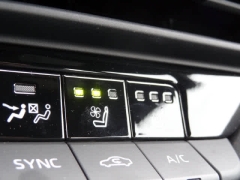 Used 2026  Toyota Crown AWD &lpar;Natl&rpar; at CarloanExpress&period;Com near Hampton&comma; VA