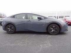 Used 2024  Toyota Prius &lpar;Natl&rpar; at CarloanExpress&period;Com near Hampton&comma; VA