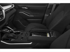 Used 2021  Toyota Highlander XLE FWD at CarloanExpress&period;Com near Hampton&comma; VA