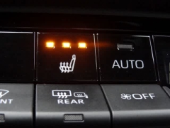 Used 2024  Toyota Crown AWD &lpar;Natl&rpar; at CarloanExpress&period;Com near Hampton&comma; VA