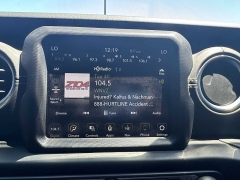 Used 2020  Jeep Wrangler Unlimited Sahara 4x4 at CarloanExpress&period;Com near Hampton&comma; VA