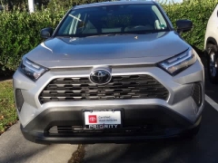 Used 2024  Toyota RAV4 LE AWD at CarloanExpress.Com near Hampton, VA