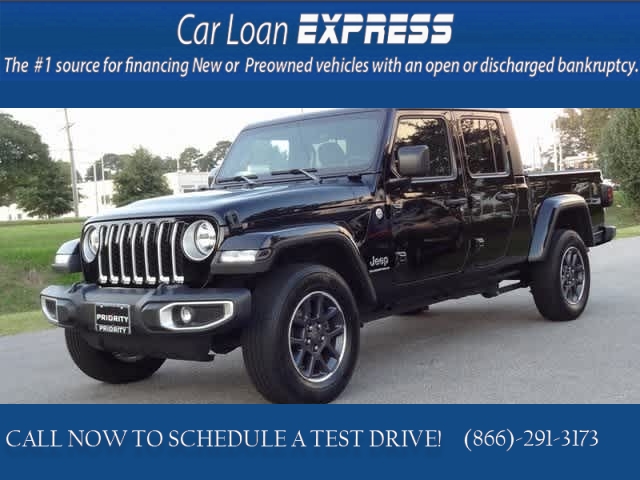 Used 2023  Jeep Gladiator Overland 4x4 *Ltd Avail* at CarloanExpress.Com near Hampton, VA