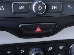 Used 2018  GMC Terrain FWD 4dr SLE at CarloanExpress.Com near Hampton, VA