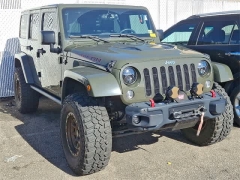 Used 2016  Jeep Wrangler Unlimited 4WD 4dr Rubicon Hard Rock at CarloanExpress.Com near Hampton, VA