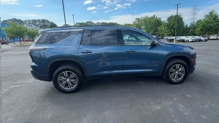 Used 2026  Chevrolet Traverse AWD 4dr LT w&sol;2LT at CarloanExpress&period;Com near Hampton&comma; VA