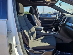Used 2020  Jeep Grand Cherokee Laredo E 4x4 at CarloanExpress&period;Com near Hampton&comma; VA