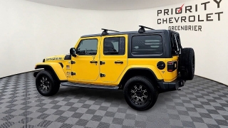 Used 2018  Jeep Wrangler Unlimited Sahara 4x4 at CarloanExpress&period;Com near Hampton&comma; VA