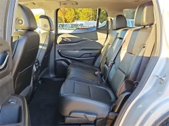 Used 2020  GMC Acadia 4d SUV FWD SLT V6 at CarloanExpress.Com near Hampton, VA