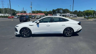 Used 2024  Hyundai Sonata SEL 2&period;5L FWD at CarloanExpress&period;Com near Hampton&comma; VA
