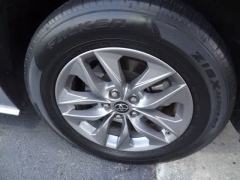 Used 2021  Toyota Sienna LE FWD 8-Passenger at CarloanExpress&period;Com near Hampton&comma; VA