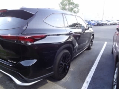 Used 2025  Toyota Highlander AWD &lpar;Natl&rpar; at CarloanExpress&period;Com near Hampton&comma; VA