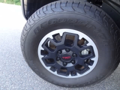 Used 2024  Toyota Tacoma 4WD Double Cab Bed &lpar;Natl&rpar; at CarloanExpress&period;Com near Hampton&comma; VA