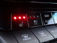 Used 2024  Toyota Land Cruiser 4WD &lpar;Natl&rpar; at CarloanExpress&period;Com near Hampton&comma; VA