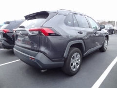 Used 2021  Toyota RAV4 LE AWD at CarloanExpress&period;Com near Hampton&comma; VA