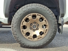 Used 2025  Toyota 4Runner Hybrid 4WD &lpar;Natl&rpar; at CarloanExpress&period;Com near Hampton&comma; VA
