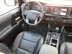 Used 2020  Toyota Tacoma 4WD Double Cab 5' Bed V6 &lpar;Natl&rpar; at CarloanExpress&period;Com near Hampton&comma; VA