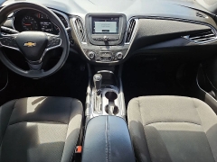 Used 2017  Chevrolet Malibu 4d Sedan LT at CarloanExpress&period;Com near Hampton&comma; VA