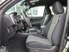 Used 2021  Toyota Tacoma 4WD Double Cab 5' Bed V6 &lpar;Natl&rpar; at CarloanExpress&period;Com near Hampton&comma; VA