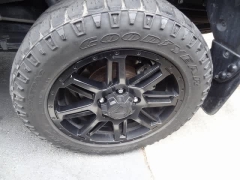 Used 2021  Toyota Tundra 2WD SR5 CrewMax 5&period;5' Bed 5&period;7L &lpar;Natl&rpar; at CarloanExpress&period;Com near Hampton&comma; VA