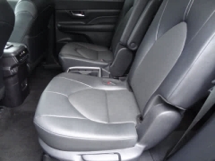 Used 2025  Toyota Grand Highlander AWD &lpar;Natl&rpar; at CarloanExpress&period;Com near Hampton&comma; VA