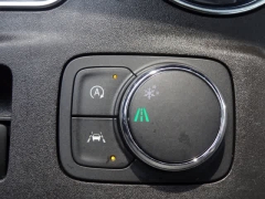 Used 2023  Chevrolet Traverse FWD 4dr LT Cloth w&sol;1LT at CarloanExpress&period;Com near Hampton&comma; VA