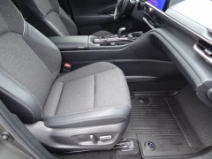 Used 2024  Toyota Crown AWD &lpar;Natl&rpar; at CarloanExpress&period;Com near Hampton&comma; VA
