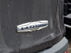 Used 2015  Jeep Cherokee 4WD 4dr Latitude at CarloanExpress&period;Com near Hampton&comma; VA