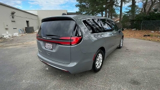 Used 2023  Chrysler Pacifica Touring L FWD at CarloanExpress&period;Com near Hampton&comma; VA