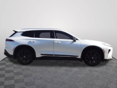 Used 2025  Toyota Crown Signia AWD &lpar;Natl&rpar; at CarloanExpress&period;Com near Hampton&comma; VA