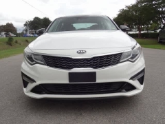Used 2020  Kia Optima SE Auto at CarloanExpress.Com near Hampton, VA