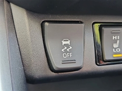 Used 2022  Toyota RAV4 Hybrid XSE AWD at CarloanExpress.Com near Hampton, VA