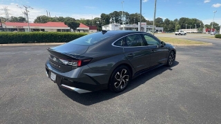Used 2025  Hyundai Sonata SEL FWD at CarloanExpress&period;Com near Hampton&comma; VA