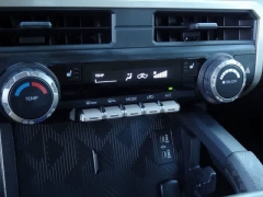 Used 2025  Toyota Tacoma 4WD Double Cab Bed &lpar;Natl&rpar; at CarloanExpress&period;Com near Hampton&comma; VA
