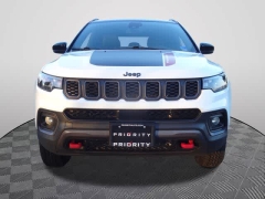 Used 2025  Jeep Compass Trailhawk 4x4 at CarloanExpress&period;Com near Hampton&comma; VA