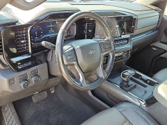 Used 2022  Chevrolet Silverado 1500 4WD Crew Cab 147" ZR2 at CarloanExpress&period;Com near Hampton&comma; VA