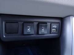 Used 2022  Toyota Corolla Cross XLE 4WD at CarloanExpress.Com near Hampton, VA