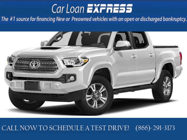Used 2018  Toyota Tacoma Double Cab 5' Bed V6 4x4 (Natl) at CarloanExpress.Com near Hampton, VA