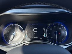 Used 2026  Chrysler Pacifica Limited FWD at CarloanExpress&period;Com near Hampton&comma; VA
