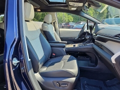 Used 2025  Toyota Sienna Platinum AWD 7-Passenger at CarloanExpress&period;Com near Hampton&comma; VA