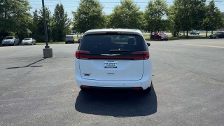 Used 2023  Chrysler Pacifica Touring L FWD at CarloanExpress&period;Com near Hampton&comma; VA