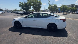 Used 2024  Nissan Altima 2&period;5 SR Sedan at CarloanExpress&period;Com near Hampton&comma; VA