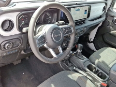 Used 2025  Jeep Wrangler 4xe Sahara 4x4 at CarloanExpress&period;Com near Hampton&comma; VA