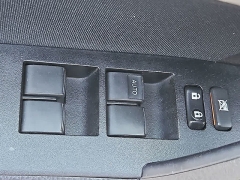 Used 2015  Toyota Corolla 4dr Sdn &lpar;Natl&rpar; at CarloanExpress&period;Com near Hampton&comma; VA