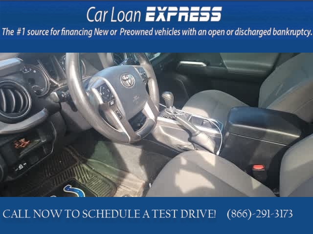 Used 2016  Toyota Tacoma 4WD Double Cab V6 (Natl) at CarloanExpress.Com near Hampton, VA