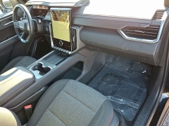 Used 2025  GMC Acadia FWD 4dr Elevation at CarloanExpress&period;Com near Hampton&comma; VA