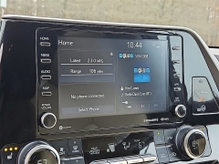 Used 2021  Toyota Highlander XLE AWD at CarloanExpress&period;Com near Hampton&comma; VA