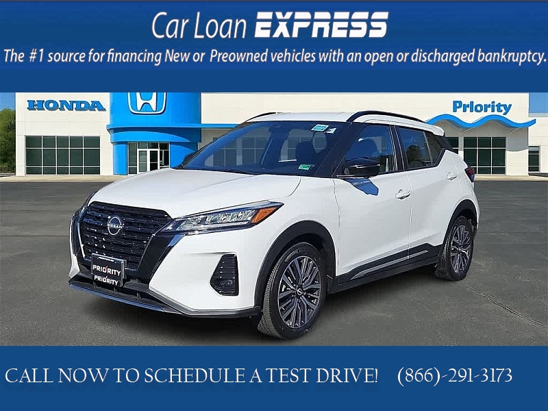 Used 2024  Nissan Kicks SR FWD at CarloanExpress&period;Com near Hampton&comma; VA