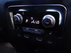 Used 2024  GMC Yukon 4WD 4dr Denali at CarloanExpress.Com near Hampton, VA